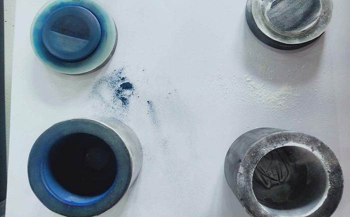 電池材料研磨后